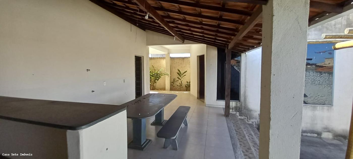 Casa para alugar com 3 quartos, 360m² - Foto 4