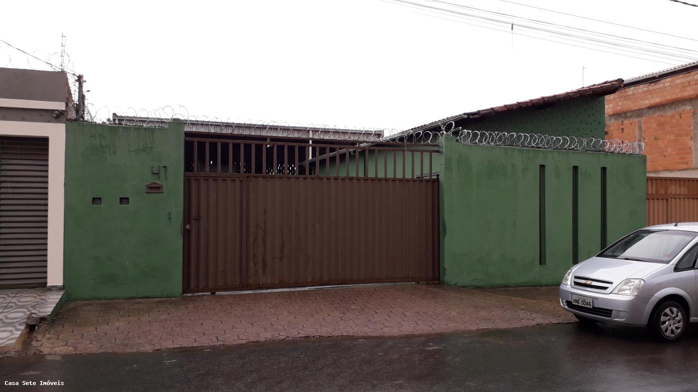 Depósito-Galpão-Armazém para alugar, 360m² - Foto 1