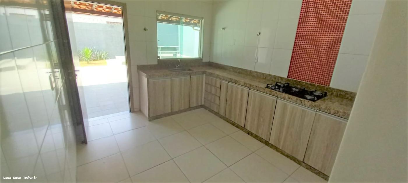 Casa para alugar com 3 quartos, 360m² - Foto 14