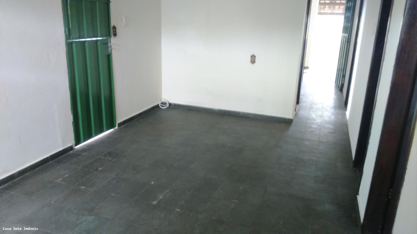 Casa para alugar com 3 quartos, 300m² - Foto 5